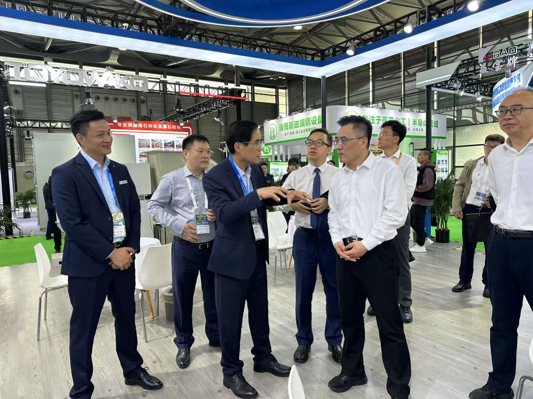 瑞思泰闪耀 2025 上海环博会，引领环保科技新风尚(图1)